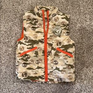 Timberland Camouflage Vest with Orange Trim boys size 4